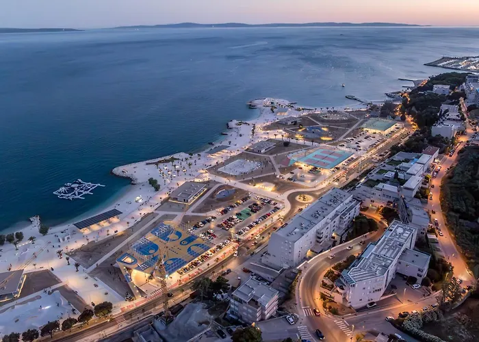 Batchae, Two Bedroom Flat Near Bacvice * Split