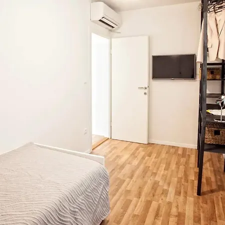 Batchae, Two Bedroom Flat Near Bacvice Apartmán Split