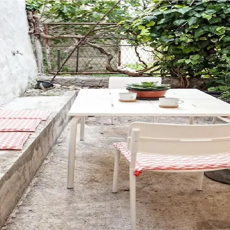 Apartament Batchae, Two Bedroom Flat Near Bacvice